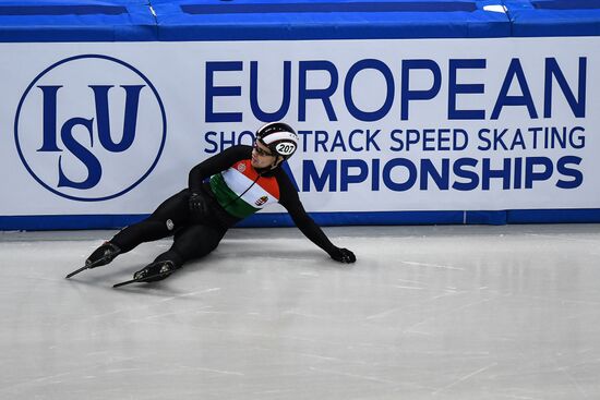 European Short Track Speed Skating Championships. Day Two