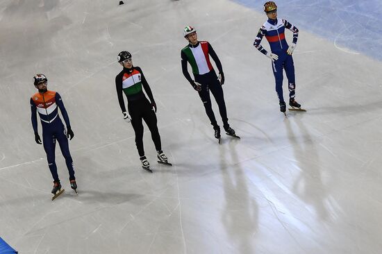 European Short Track Speed Skating Championships. Day Two