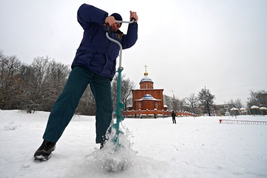 Inspection of sites for Epiphany bathing