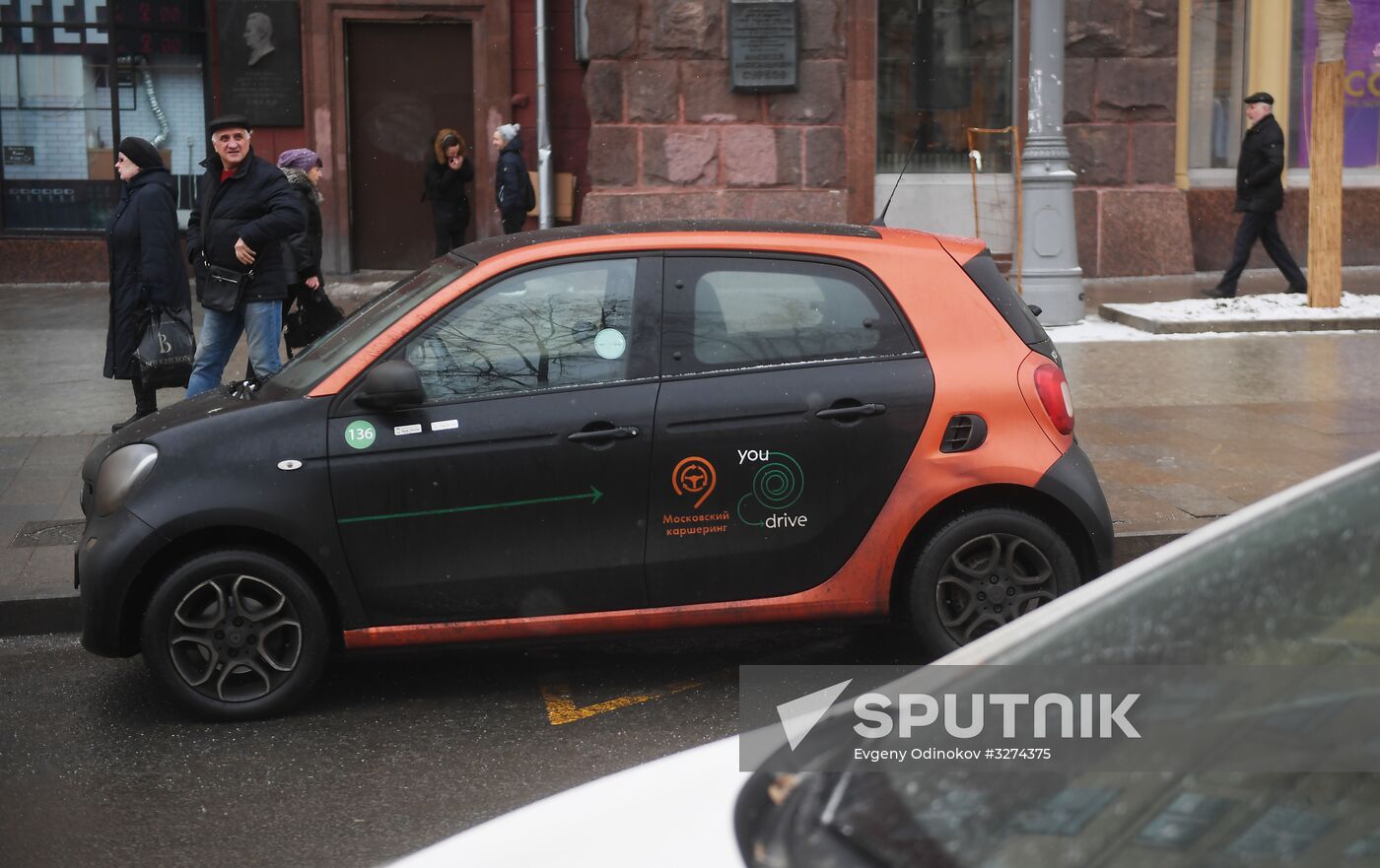 Carsharing autos in Moscow