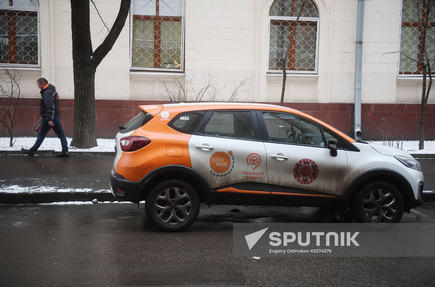 Carsharing autos in Moscow