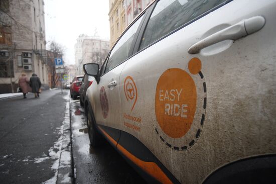 Carsharing autos in Moscow