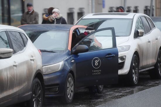 Car-sharing autos in Moscow