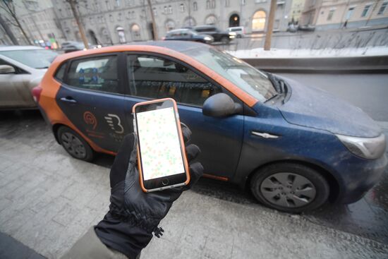 Car-sharing autos in Moscow