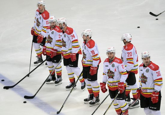 Ice hockey. KHL. Dynamo vs. Kunlun