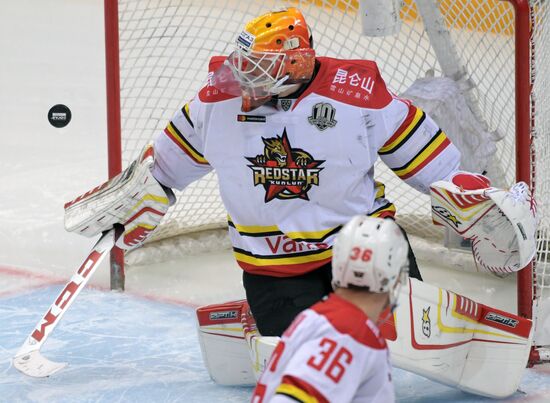 Ice hockey. KHL. Dynamo vs. Kunlun
