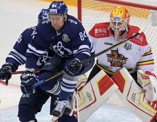 Ice hockey. KHL. Dynamo vs. Kunlun