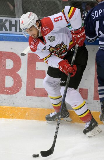 Ice hockey. KHL. Dynamo vs. Kunlun
