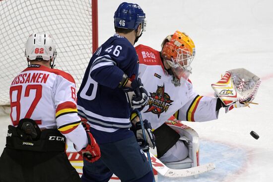Ice hockey. KHL. Dynamo vs. Kunlun