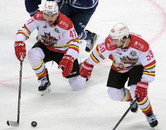 Ice hockey. KHL. Dynamo vs. Kunlun
