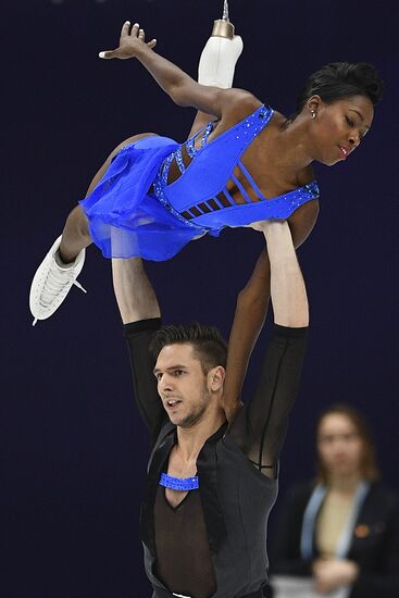 European Figure Skating Championships. Pairs' short program
