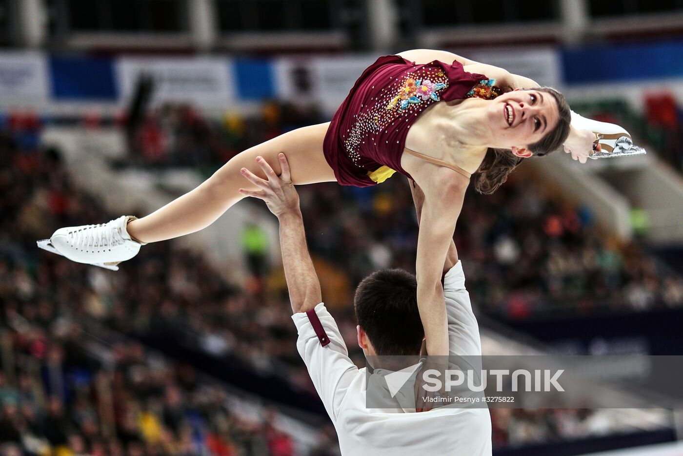 ISU European Figure Skating Championships 2018. Pair skating. Short program