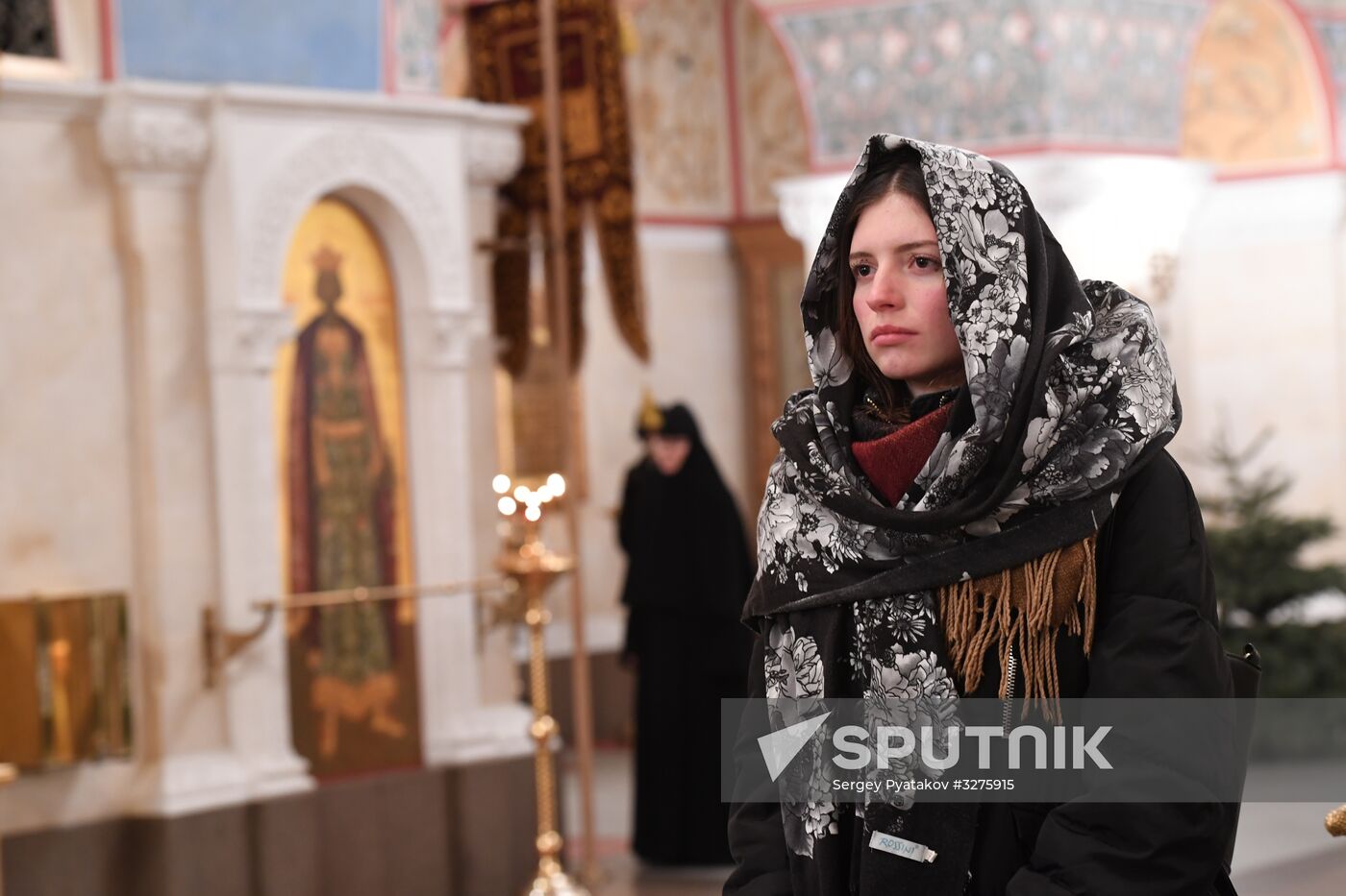 Patriarch holds service at Christ the Savior Cathedral on Epiphany Eve