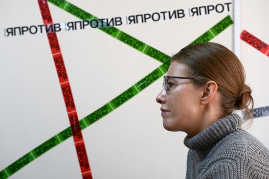 Ksenia Sobchak meets with electorate in Berdsk