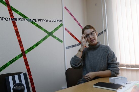 Ksenia Sobchak meets with electorate in Berdsk