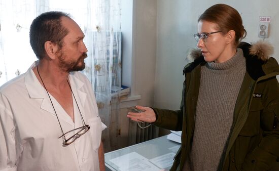 Ksenia Sobchak meets with electorate in Berdsk