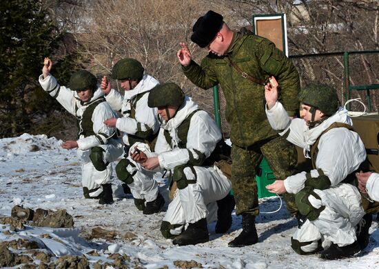 Pacific Fleet's detached combat engineers battalion exercises