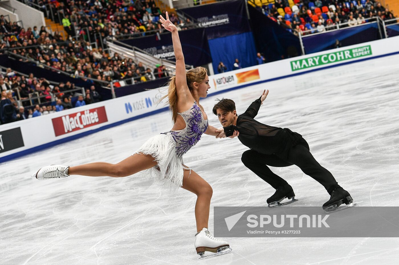 European Figure Skating Championships. Ice dancing. Short dance