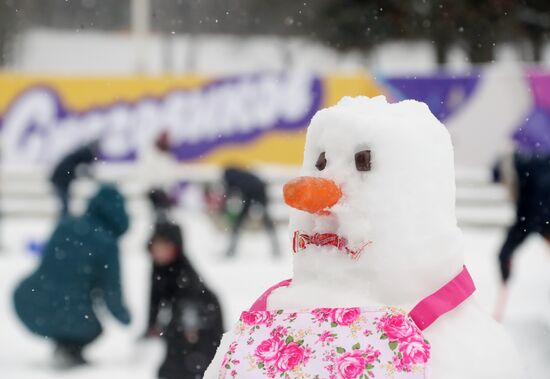 Art Battle of Snowmen festival