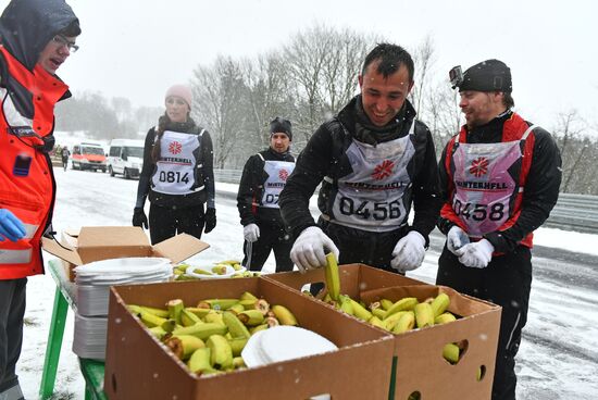 First international Heroes Race