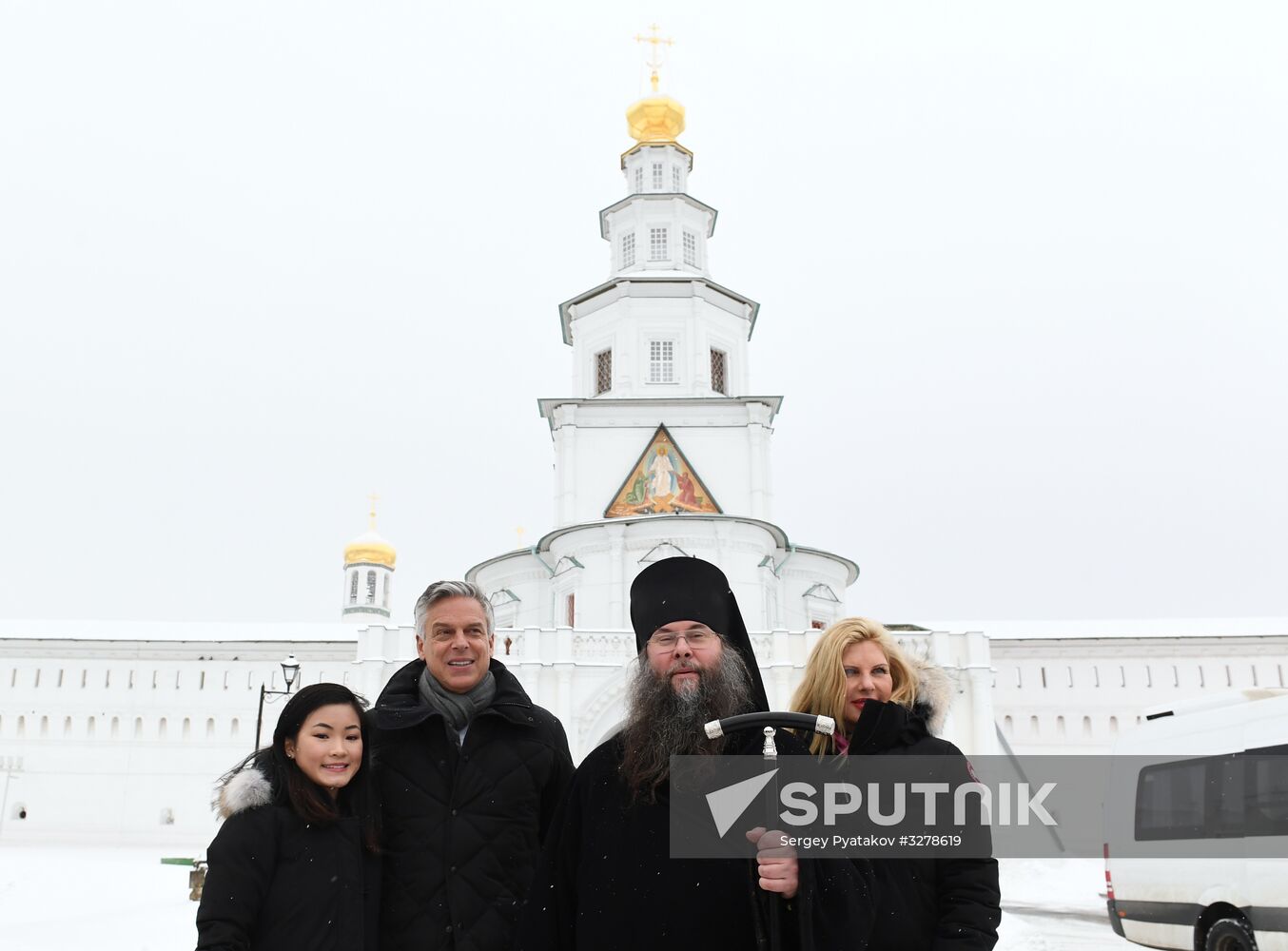 U.S. Ambassador to Russia John Huntsman visits New Jerusalem Monastery