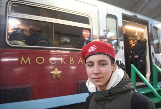 Moscow Metro launches Territory of Victory train