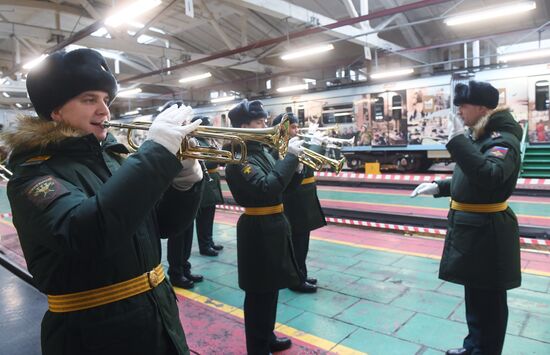 Moscow Metro launches Territory of Victory train