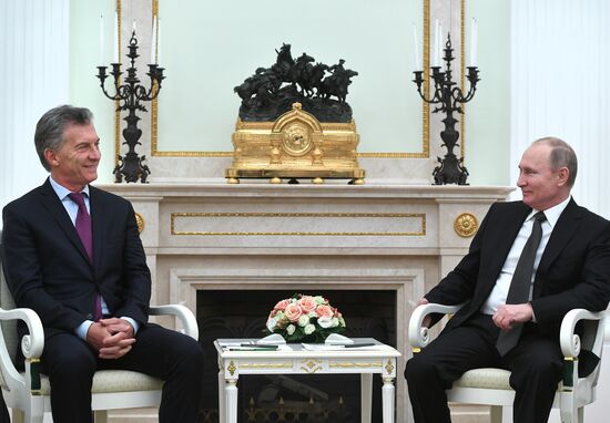 President Vladimir Putin meets with Argentinian President Mauricio Macri