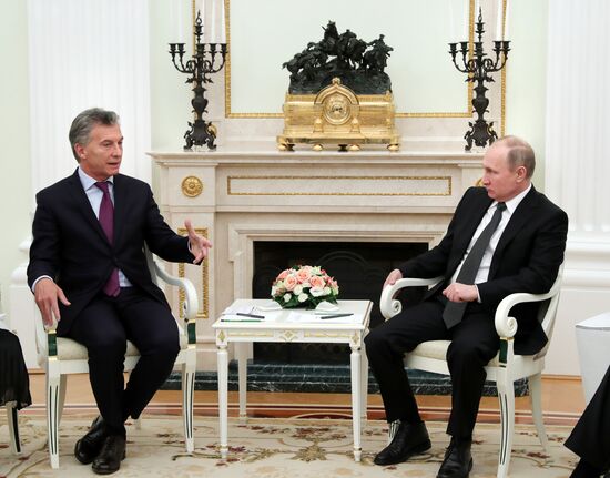 President Vladimir Putin meets with Argentinian President Mauricio Macri
