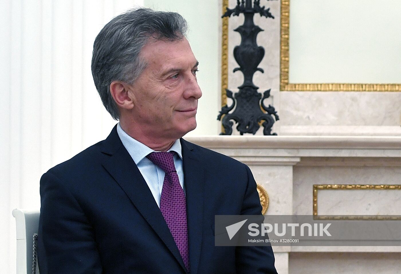 President Vladimir Putin meets with Argentinian President Mauricio Macri