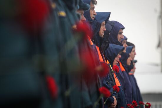 Monument to firefighters and rescuers unveiled in Stavropol