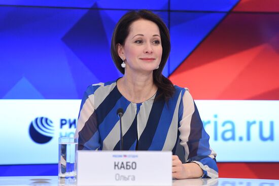 Meet and greet by theater and film actress Olga Kabo