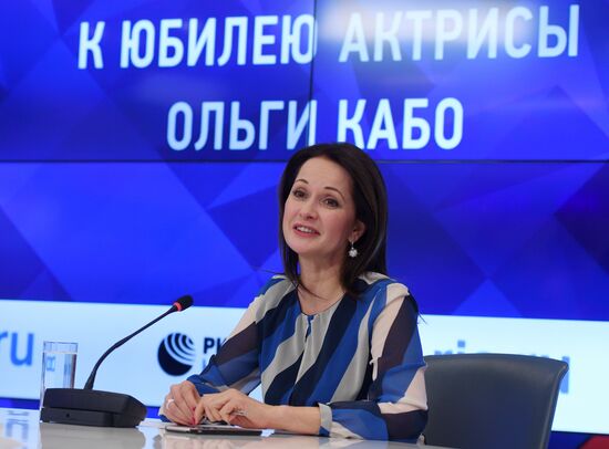 Meet and greet by theater and film actress Olga Kabo