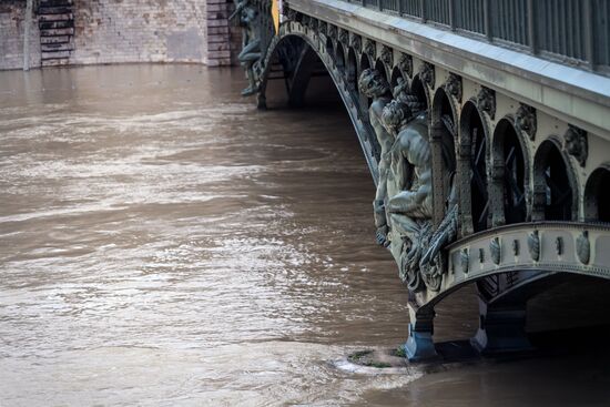 Flooding in Paris