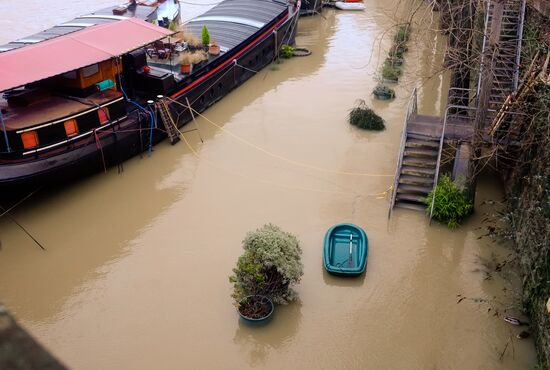 Flooding in Paris