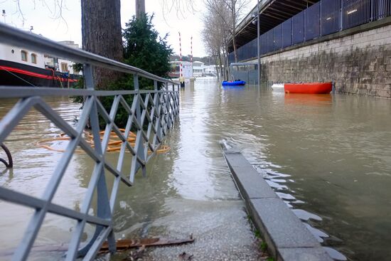 Flooding in Paris