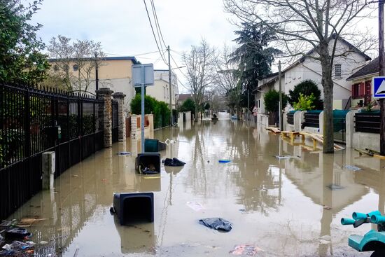 Flooding in Paris