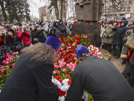 Unveiling monument in honor of courage of people of Leningrad in Saint Petersburg