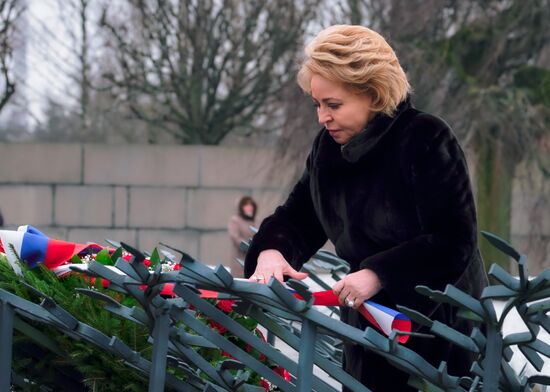 Wreaths and flowers laid at Piskaryovskoye Memorial Cemetery