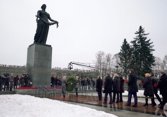 Wreaths and flowers laid at Piskaryovskoye Memorial Cemetery