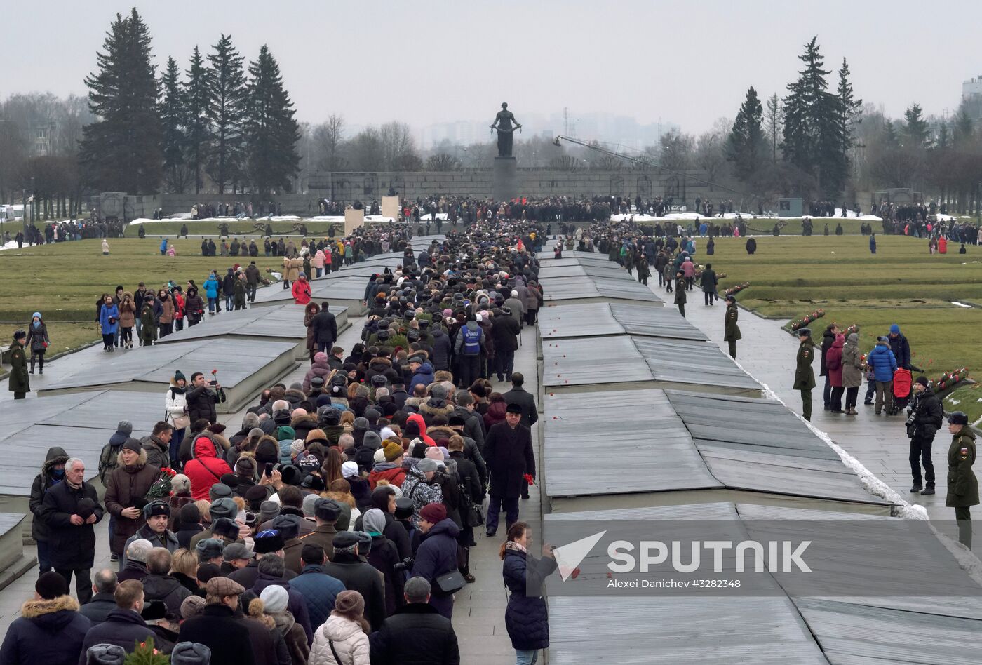 Wreaths and flowers laid at Piskaryovskoye Memorial Cemetery
