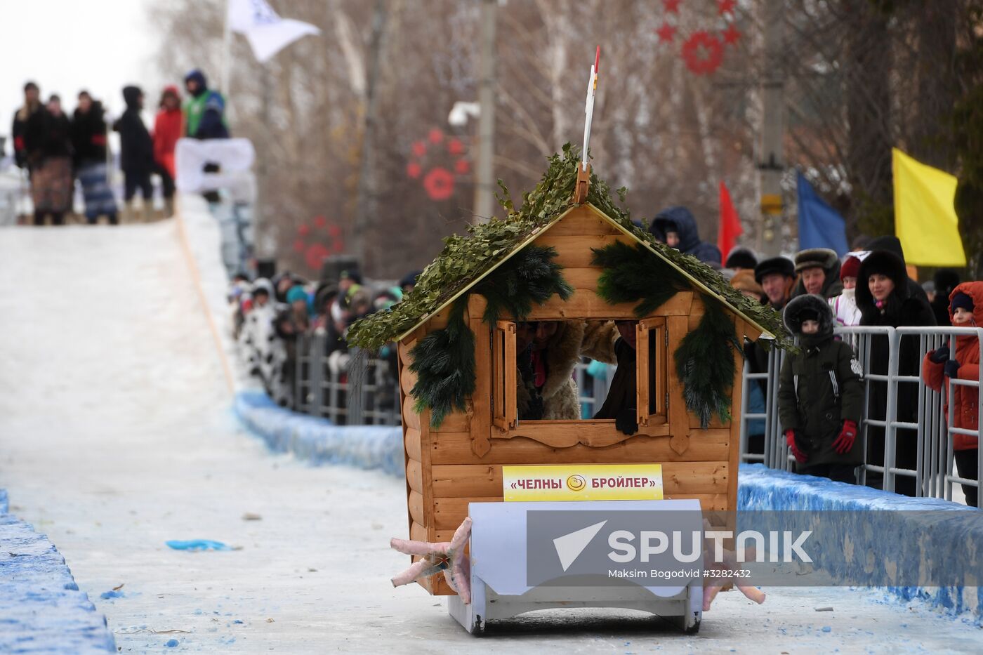 Sunnyfest, a festival of creative sleds