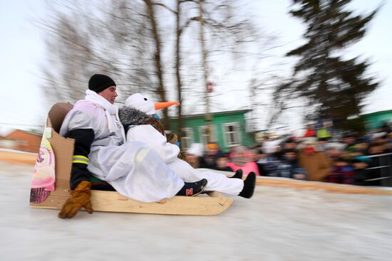 Sunnyfest, a festial of creative sleds