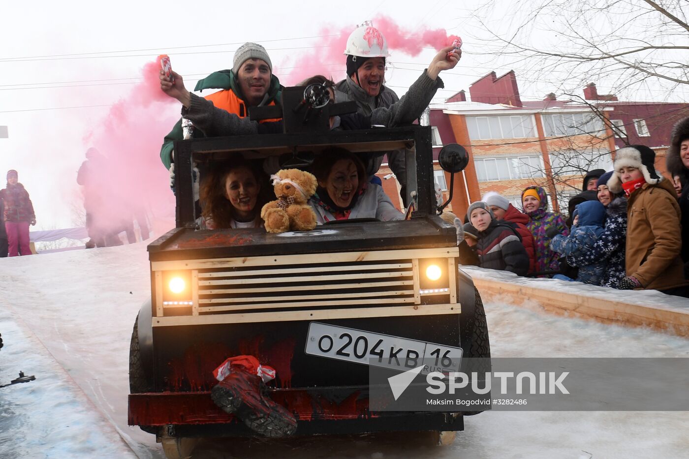Sunnyfest, a festial of creative sleds