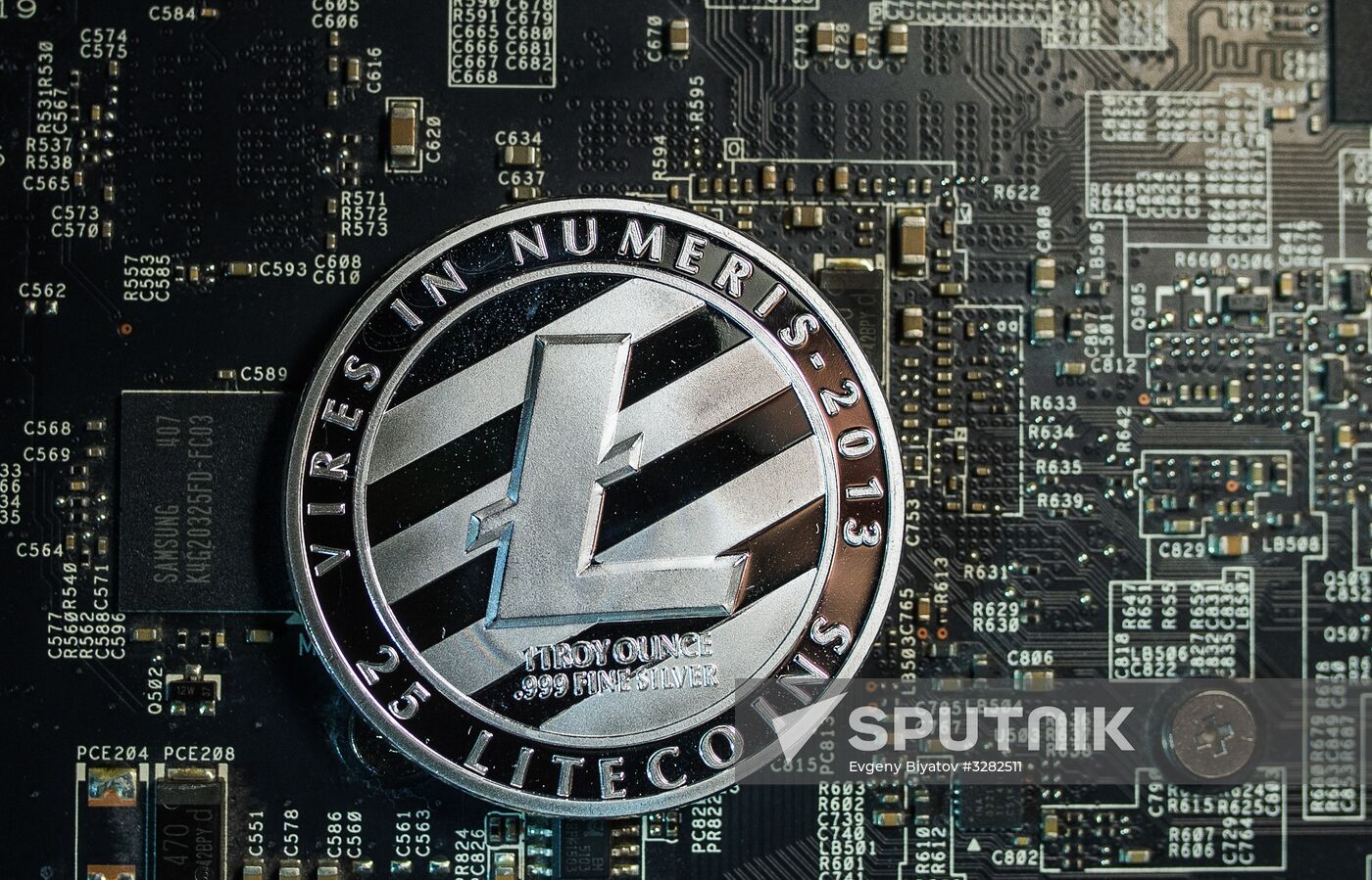 Souvenir coins with cryptocurrency logos