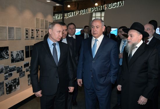 President Vladimir Putin meets with Prime Minister of Israel Benjamin Netanyahu