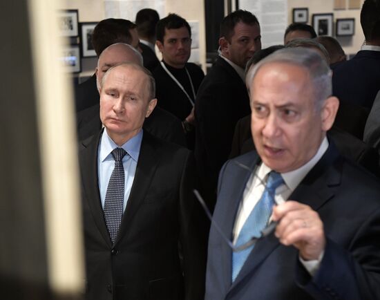 President Vladimir Putin meets with Prime Minister of Israel Benjamin Netanyahu