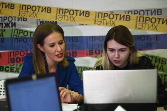 Preparation of singature sheets for submission to Central Election Commission in Kseniya Sobchak's headquarters