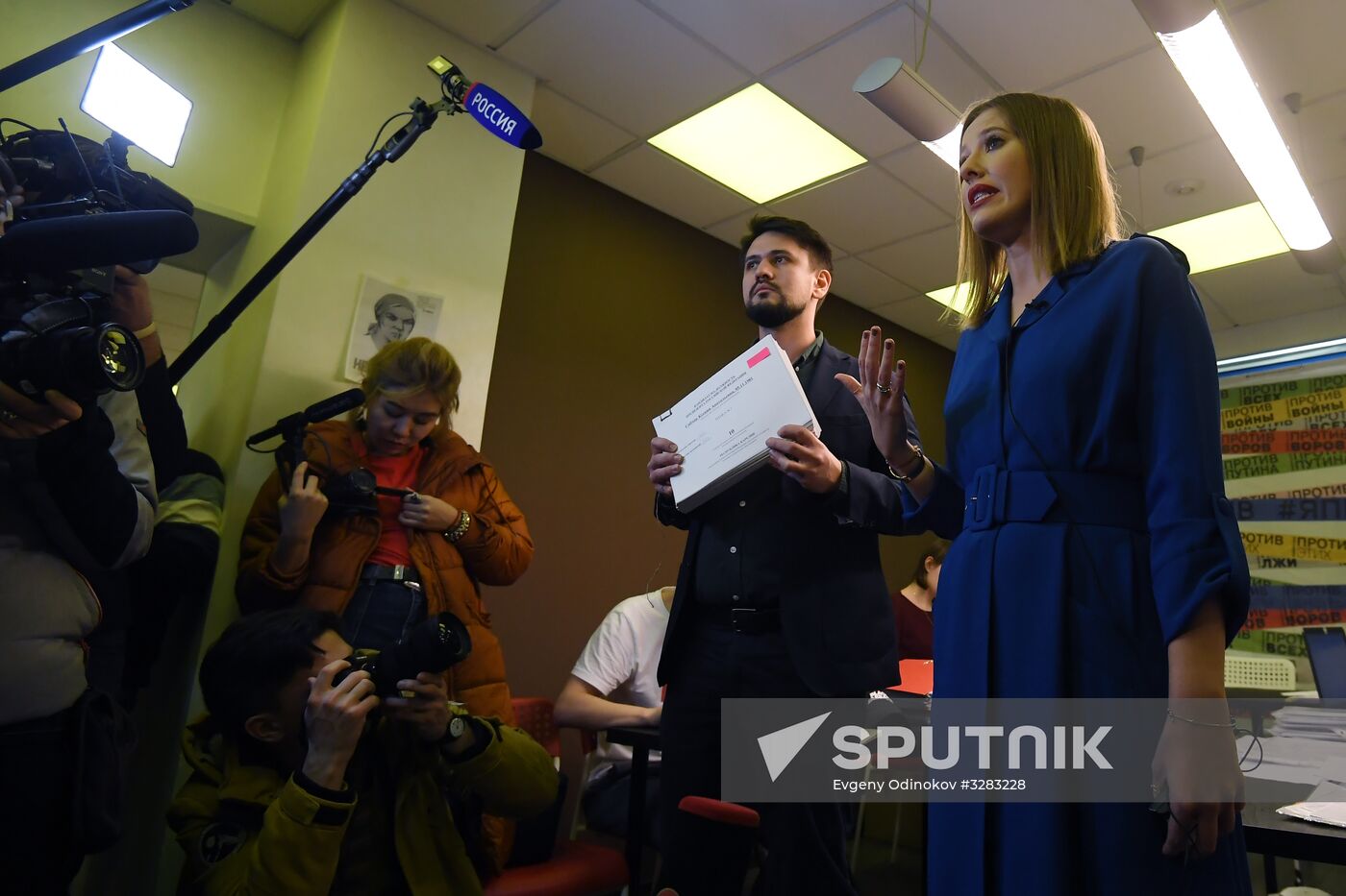Preparation of signature sheets for submission to Central Election Commission in Kseniya Sobchak's headquarters