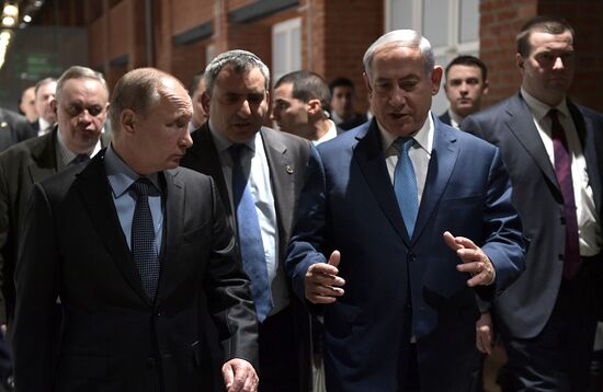 President Vladimir Putin meets with Prime Minister of Israel Benjamin Netanyahu